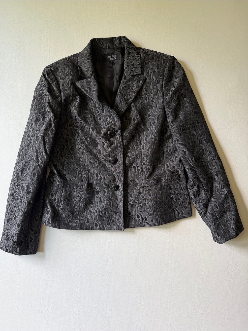 Le Suit Women’s Gray & Black Jacquard Leopard-Pattern Blazer - 10